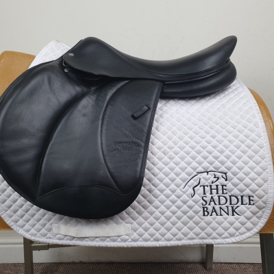 Image of 18 inch Voltaire Stuttgart Black Medium