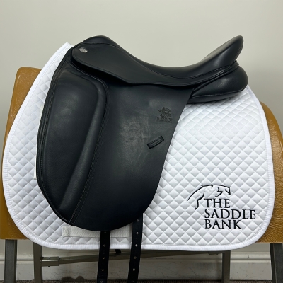 Image of 17.5 inch Fairfax Classic Open Seat Dressage MDO Black Adjustable