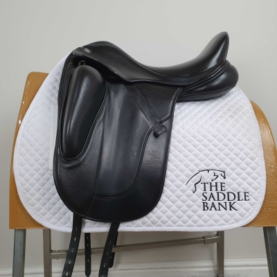 Image of 17.5 inch Fairfax Gareth Hughes MDG Black Narrow Medium