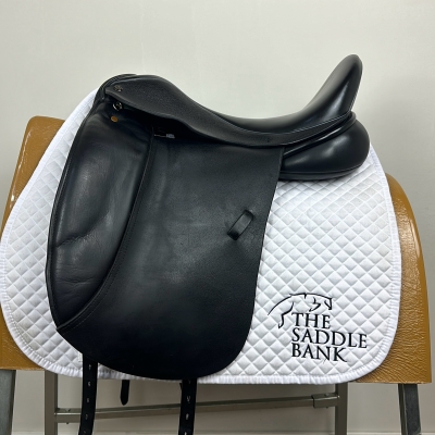 Image of 18 inch Ideal Tonishia Supreme Dressage Black Medium Wide
