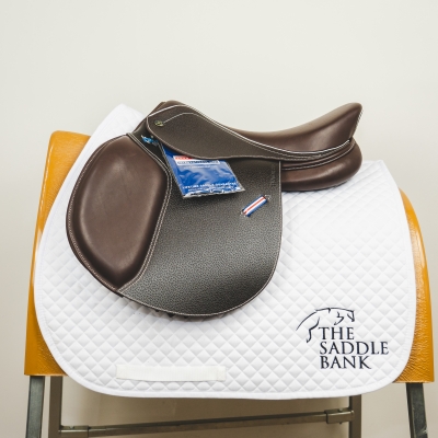 Image of 16 inch John Whitaker Junior Pro Jump Adjustable Gullet Brown Adjustable