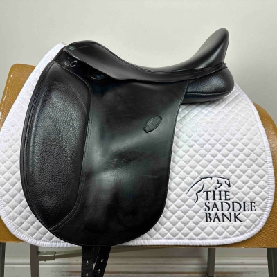 Image of 17.5 inch Arena Dressage Black Adjustable
