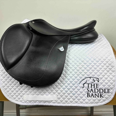 Image of 17 inch Bates Hunter Jumper Black Adjustable