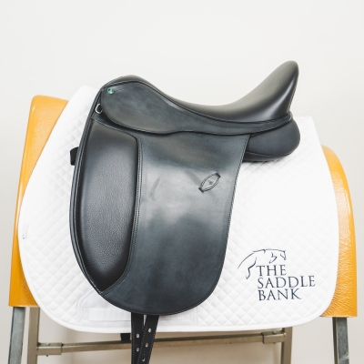 Image of 17 inch Arena Dressage Black Adjustable