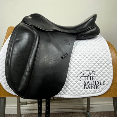 Image of 18 inch Fairfax Classic Open Seat Dressage MDO Black Adjustable