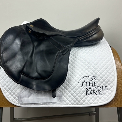 Image of 17.5 inch Fairfax Original Jump MJJ Black Adjustable