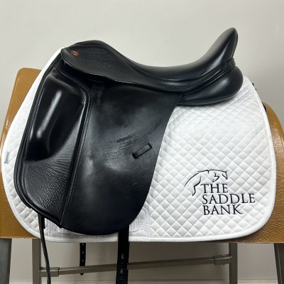 Image of 17.5 inch Kent and Masters S-Series Dressage Surface Block MDS Black Adjustable