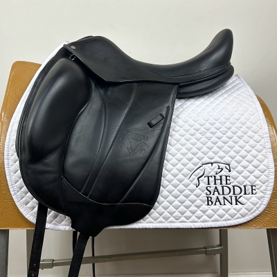 Image of 17.5 inch Voltaire Adelaide Black Wide