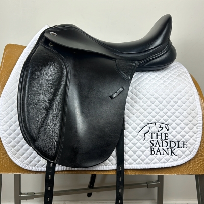 Image of 17.5 inch Thorowgood T8 Dressage MDM Black Adjustable