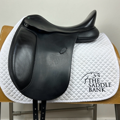 Image of 17.5 inch Arena Dressage Black Adjustable