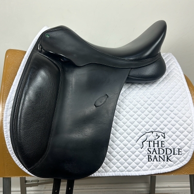 Image of 17.5 inch Arena Dressage Black Adjustable