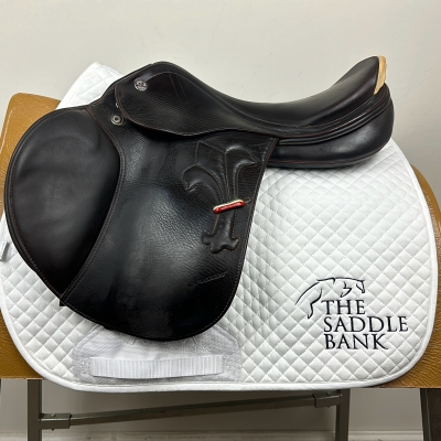 Image of 17 inch Prestige Arezzo Brown Medium