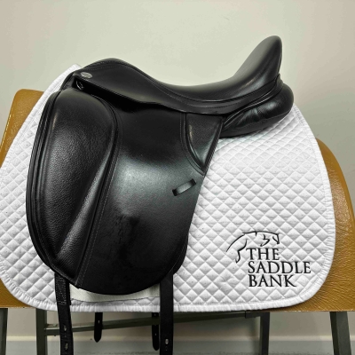 Image of 17 inch Thorowgood T8 Low Wither Dressage LDM Black Adjustable