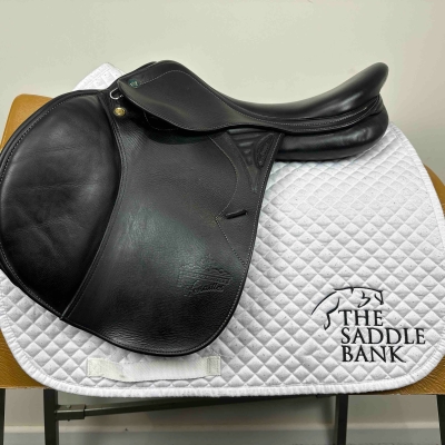 Image of 17 inch Prestige Versailles Black Medium