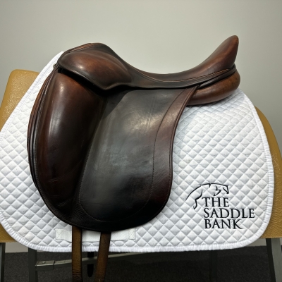 Image of 18 inch Childeric DAC Dressage Brown Medium Wide