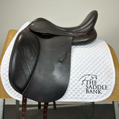 Image of 17.5 inch Harry Dabbs Avant Consort Dutch Mono Dressage Brown Medium Wide