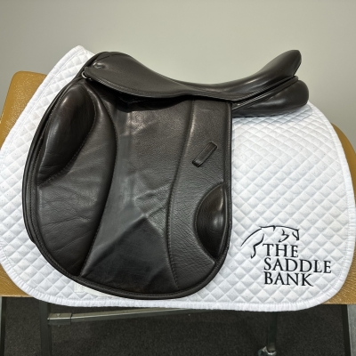 Image of 18 inch Silhouette Show Brown Wide