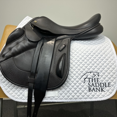 Image of 17 inch Black Country Vinici Jump Brown Medium Wide