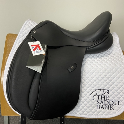 Image of 17 inch Ideal Technical and Traditional (T and T) Twinflap Dressage Black Adjustable