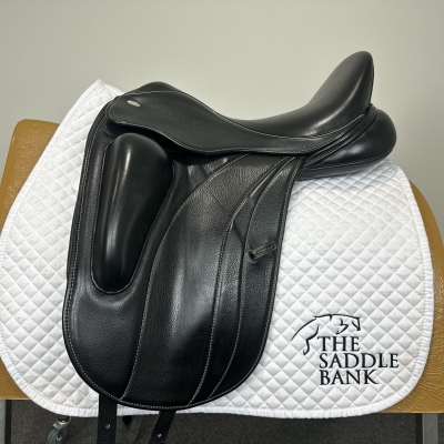 Image of 17 inch Fairfax Rebecca Hughes MDR Black Adjustable