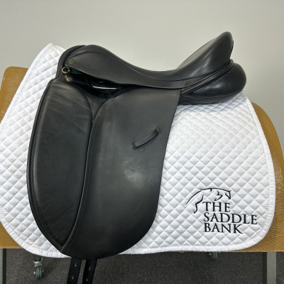 Image of 17.5 inch Ideal Jessica Dressage Black Medium Wide
