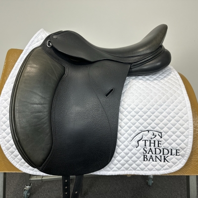 Image of 17.5 inch Cavaletti Collection Dual Flap Dressage Black Adjustable