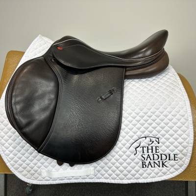 Image of 17 inch John Whitaker Bedale GP Jump Brown Adjustable