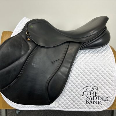 Image of 18 inch Ideal Gazelle Black Medium Wide