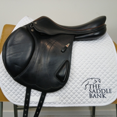 Image of 17.5 inch Equipe Expression Special Monoflap Black Medium Wide