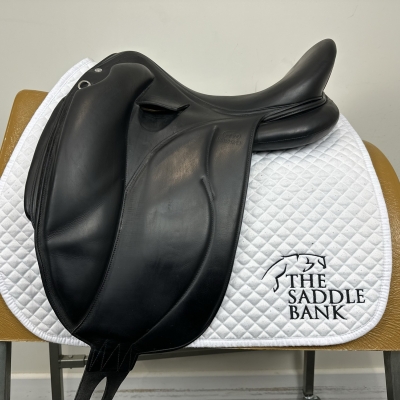 Image of 18 inch Devoucoux Makila Lab Black Medium Wide