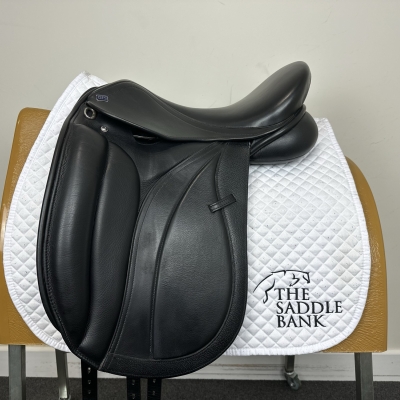 Image of 17 inch GFS Monarch Dressage Low Cantle S655 Black Adjustable