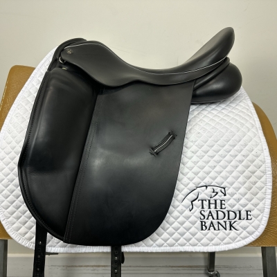 Image of 18 inch Ideal Roella Dressage Black Medium Wide