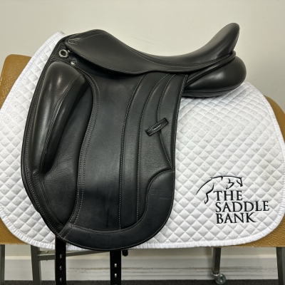 Image of 17 inch GFS Premier Dressage S752 Black Adjustable