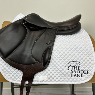 Image of 17.5 inch Voltaire Essential Mono Flap Brown Narrow