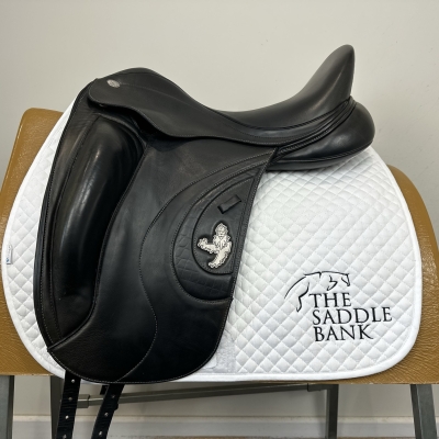 Image of 17.5 inch Fairfax World Class SD Black Adjustable