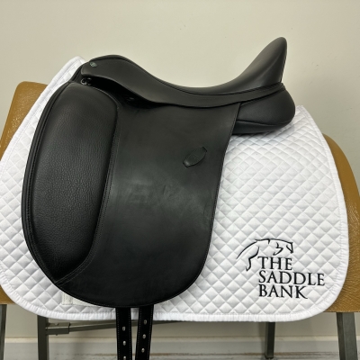 Image of 17 inch Arena Dressage Black Adjustable