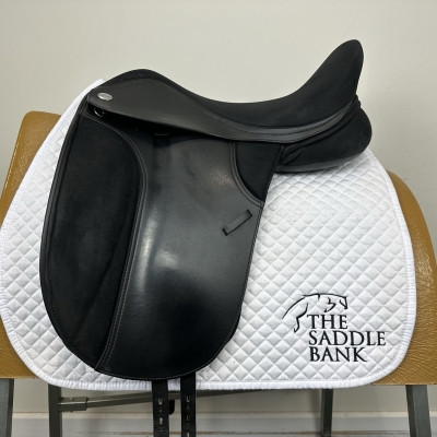 Image of 17.5 inch Thorowgood T4 Dressage MDM Black Adjustable
