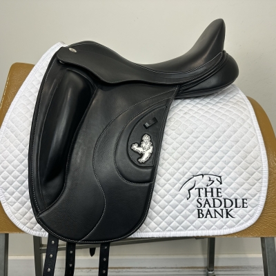 Image of 17.5 inch Fairfax World Class SD Black Adjustable