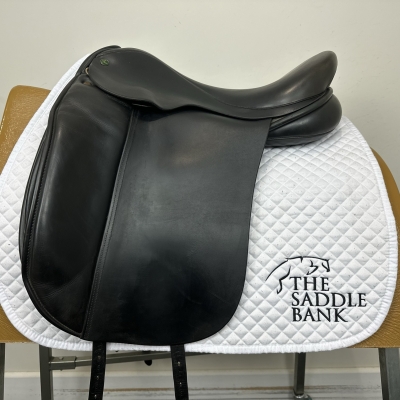 Image of 17.5 inch Ideal Suzannah Dressage Black Medium Wide