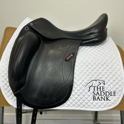 Image of 18 inch Equipe Olympia Black Medium