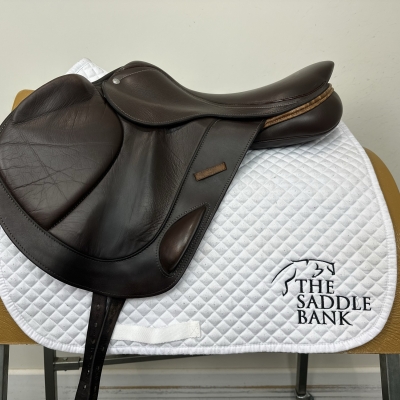 Image of 17.5 inch Custom Saddlery Monte Carlo Monoflap Brown Medium Wide