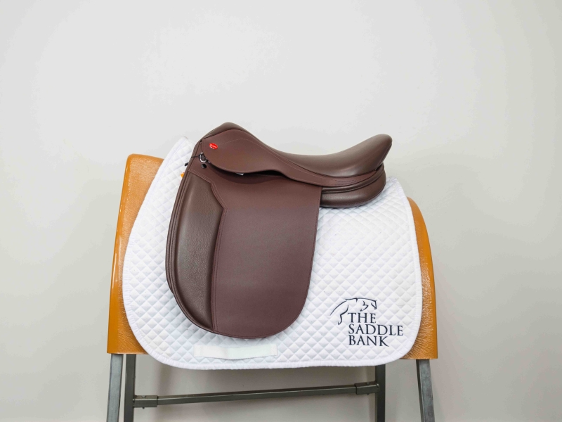 John Whitaker William VSD Working Hunter Saddle, show/working hunter saddle from The Saddle Bank