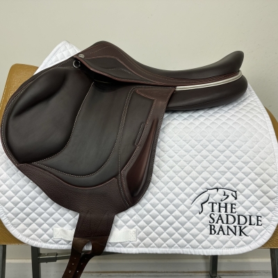 Image of 18 inch Devoucoux Chiberta Lab Brown Medium