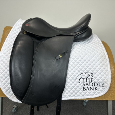 Image of 17 inch Jeffries Falcon Hawk MK2 Dressage Black Medium
