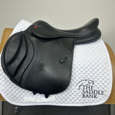 Image of 17.5 inch John Whitaker Overton Jump Black Adjustable