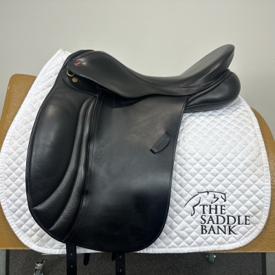 Image of 17.5 inch Albion K2 Dressage Black Wide