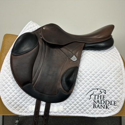 Image of 17.5 inch Bates Advanta Brown with Classic Black Highlights Adjustable