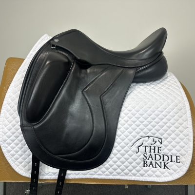 Image of 17 inch Ideal Technical and Traditional (T and T) Monoflap Dressage Black Adjustable