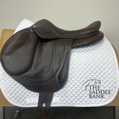 Image of 17.5 inch Devoucoux Chiberta Lab Brown Medium Wide