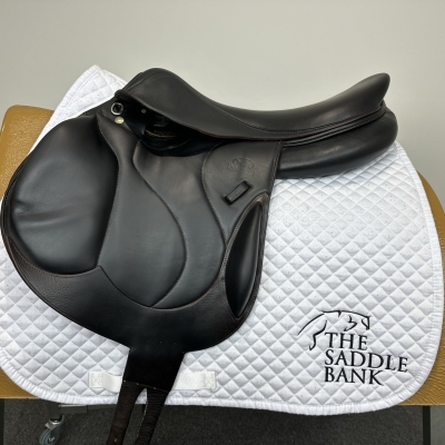 Image of 18 inch Devoucoux Chiberta O Brown Medium Wide